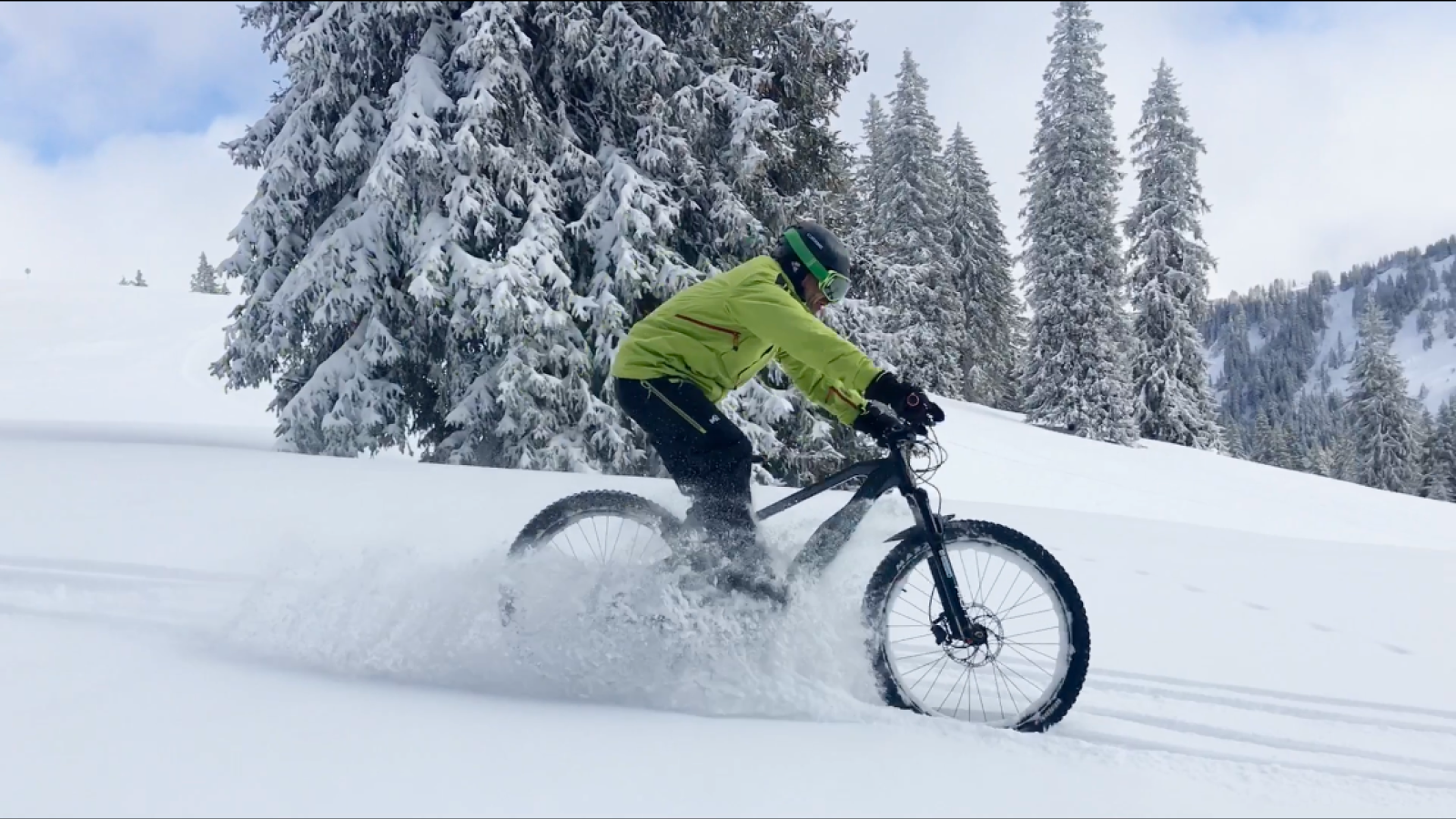 VTT Électrique sur neige