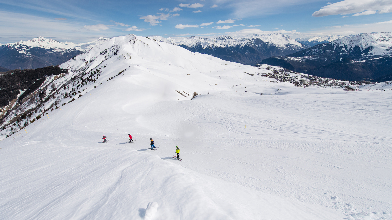 Famille sur la piste du Grand Truc