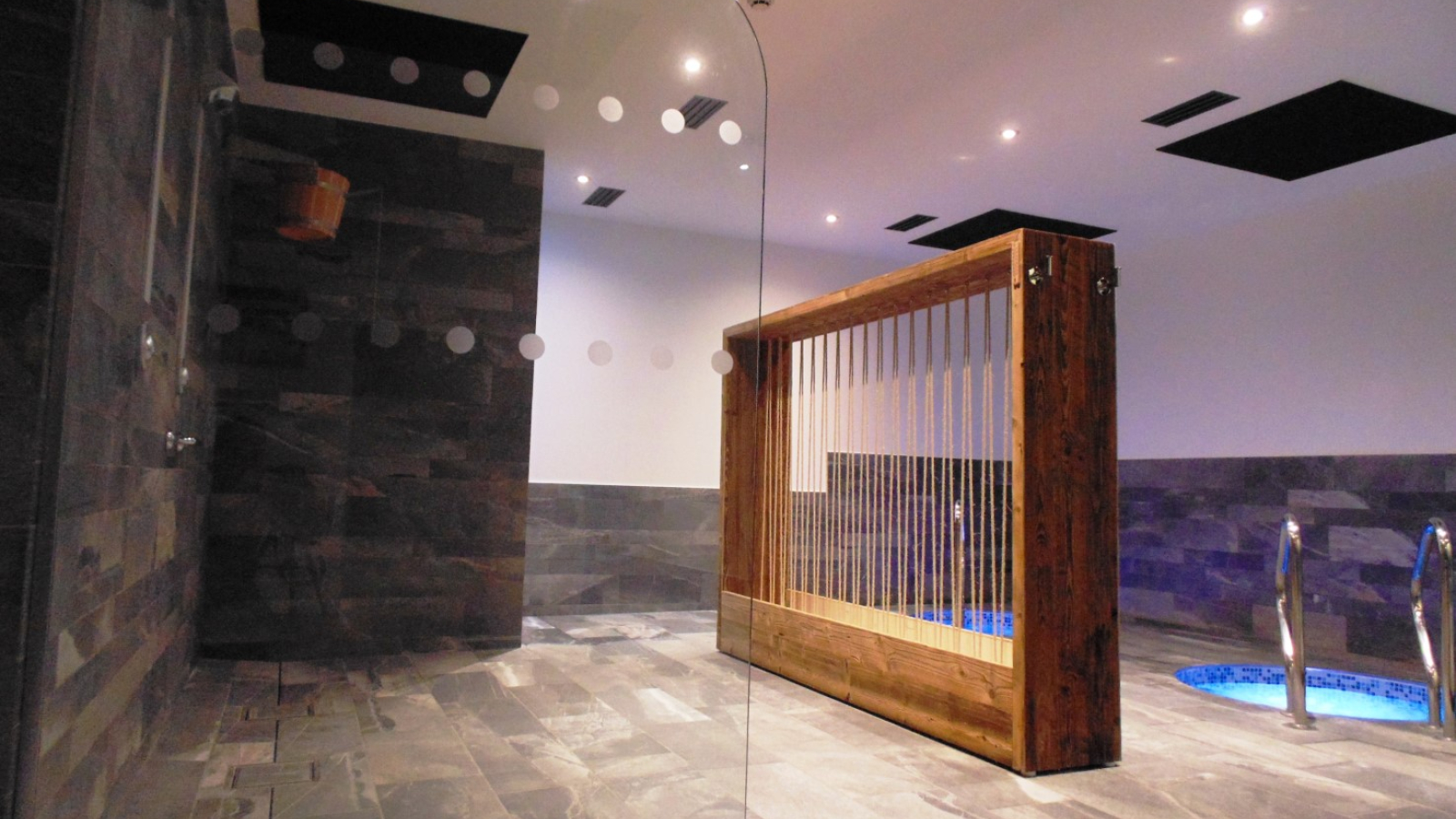 Norwegian baths - Spa Pure Altitude relaxation area, Hotel & Spa Saint-Charles de Val Cenis