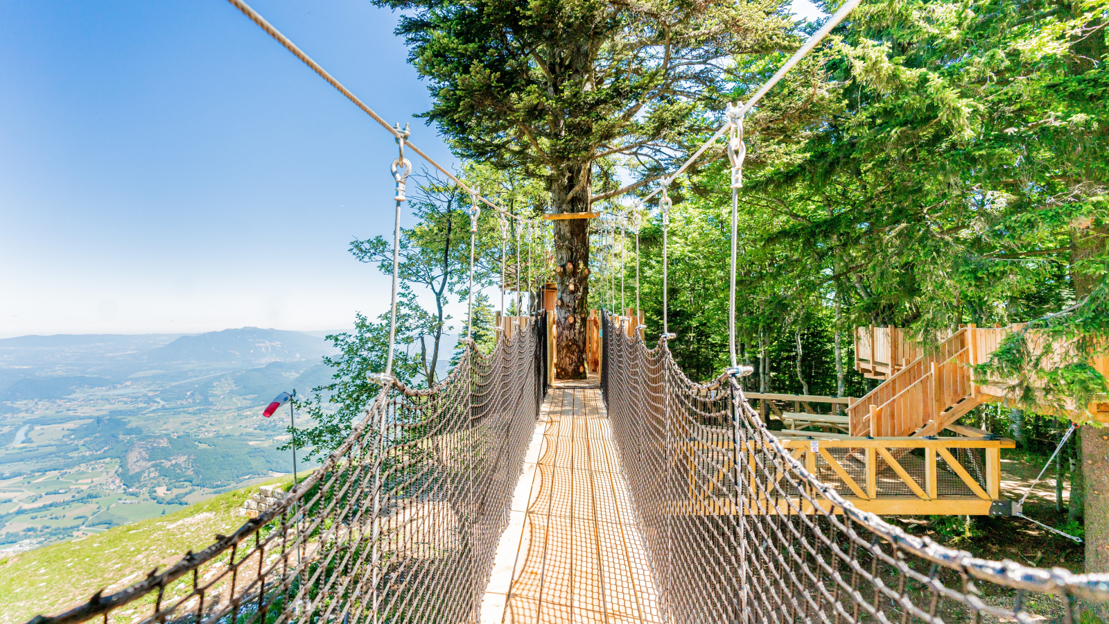 Sentier sur Passerelle