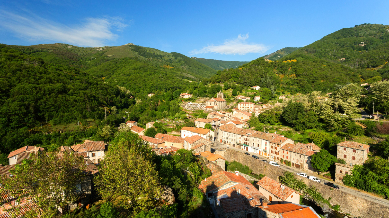 Burzet - Le village depuis la Tour de l'Horloge ©S.BUGNON