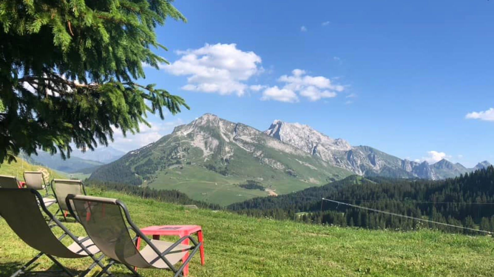 Les Matins Clairs - Auberge de montagne - Plateau de Beauregard